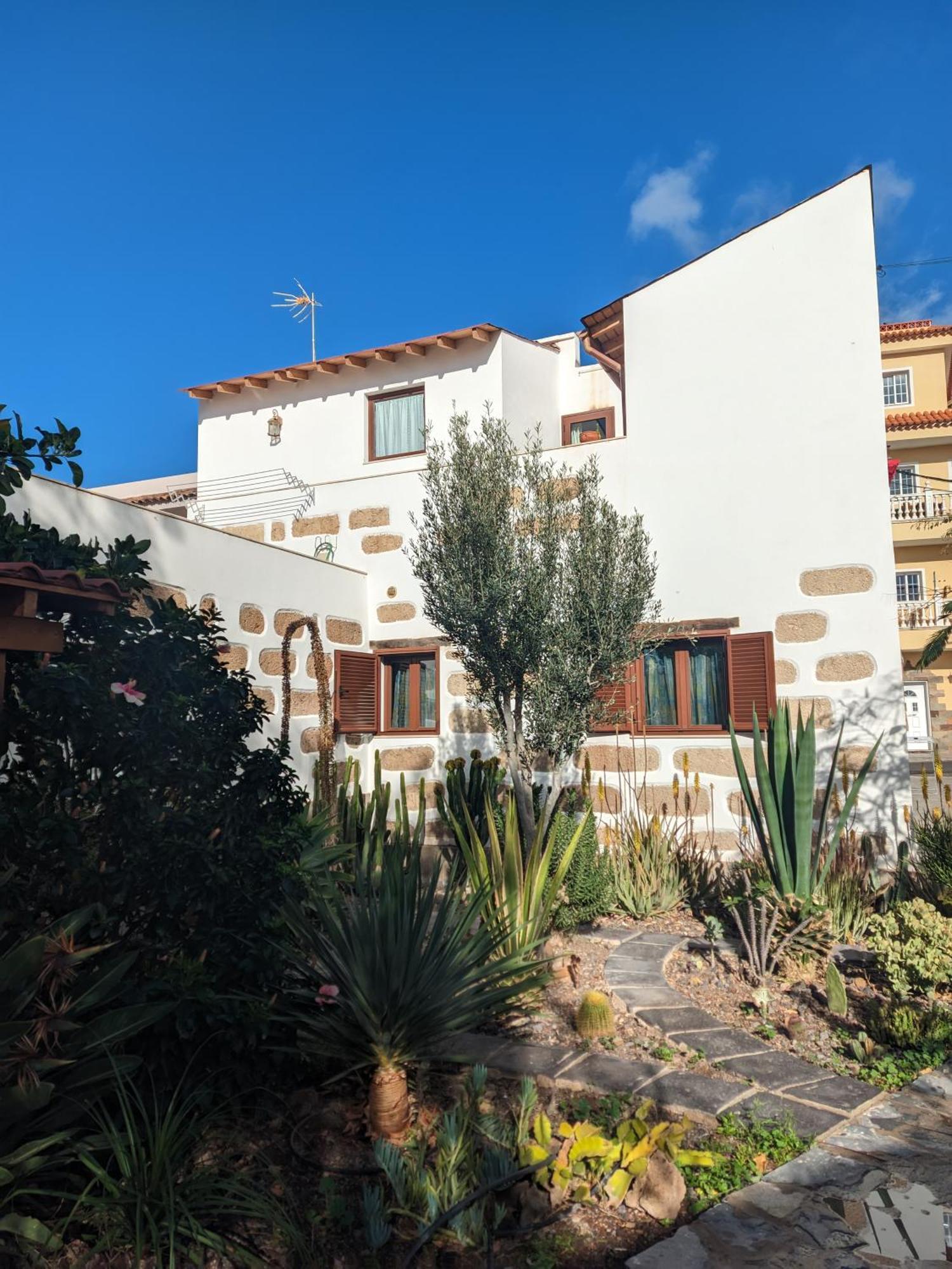 Casa Roberta Fuego Appartement Arona  Buitenkant foto